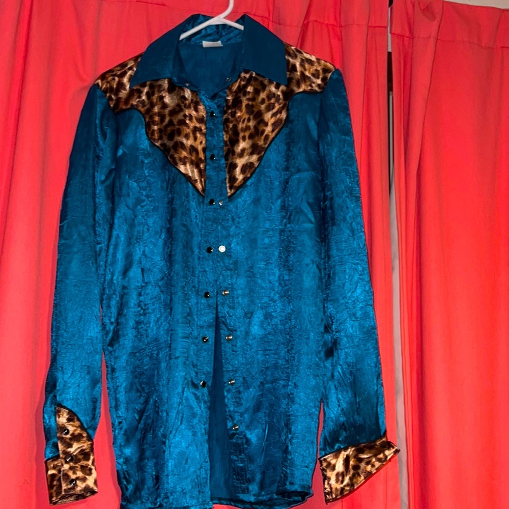 Rusty spur Womens button down long sleeve